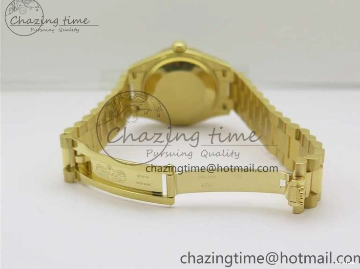 MiroTime 0305 Versatile Daydate 278288 31mm YG EWF Best Edition Green Malachite Dial Crystal Markers on YG President Bracelet ETA 2606